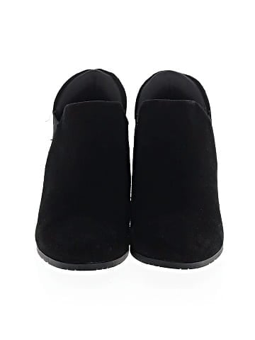 Kenneth Cole REACTION Ankle Boots (view 2)