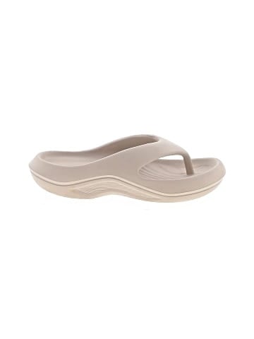 Unbranded Flip Flops (view 1)