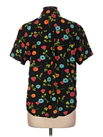 Lizsport Short Sleeve Button-Down Shirt (view 2)