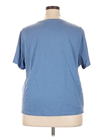 Nike Short Sleeve T-Shirt (view 2)