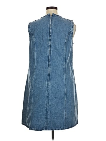 Abercrombie & Fitch Casual Dress (view 2)