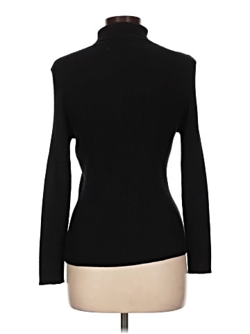 Jon & Anna Turtleneck Sweater (view 2)