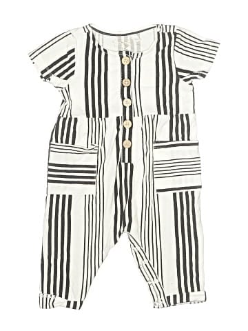 Jessica Simpson Short Sleeve Outfit (view 1)