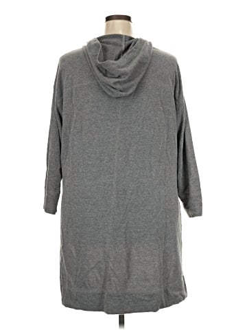 Roaman's Poncho (view 2)