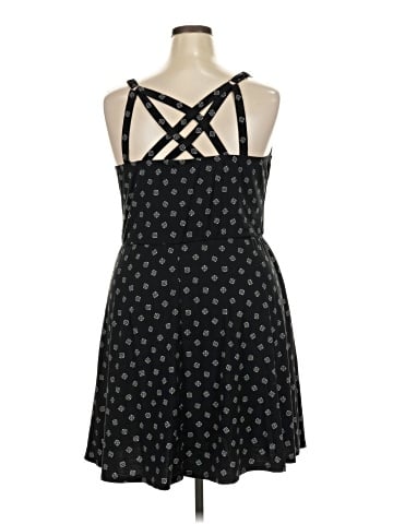 Nine Britton Tank Top (view 2)