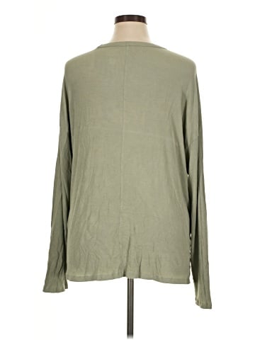American Eagle Outfitters Long Sleeve T-Shirt (view 2)