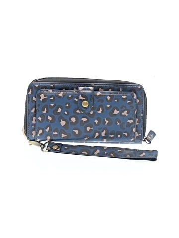 Unbranded Wristlet (view 1)