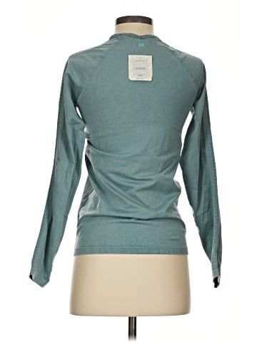 Fabletics Long Sleeve T-Shirt (view 2)