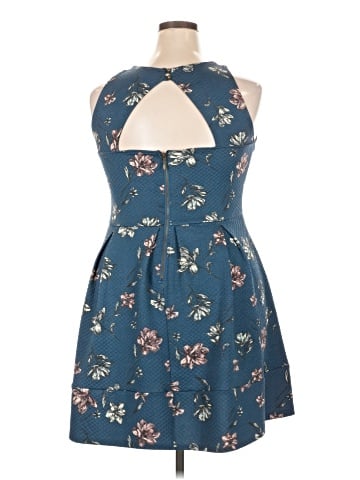 Xhilaration Casual Dress (view 2)