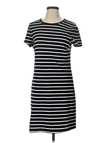 Old Navy Casual Dress (view 1)