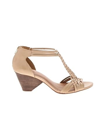 Clarks Heels (view 1)