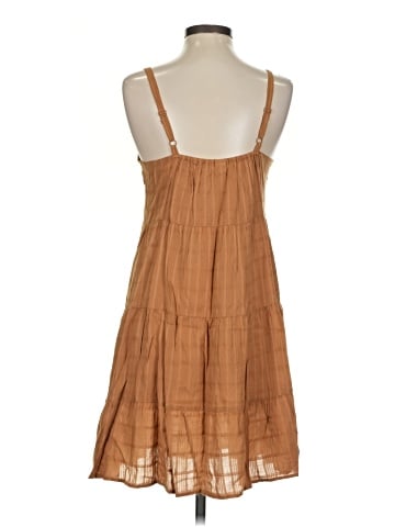 Old Navy Casual Dress (view 2)