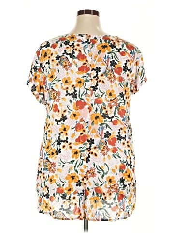 Jones & Co Short Sleeve Blouse (view 2)