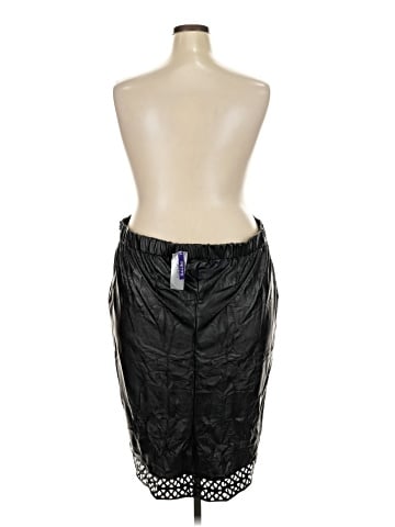 Catherines Sleeveless Top (view 2)