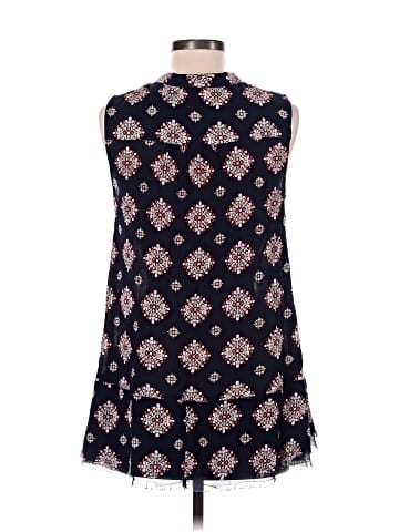 Braeve Sleeveless Blouse (view 2)