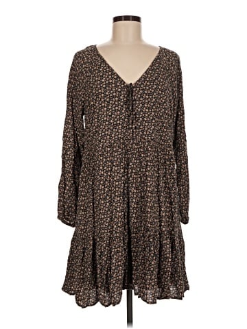 American Eagle Outfitters Casual Dress (view 1)