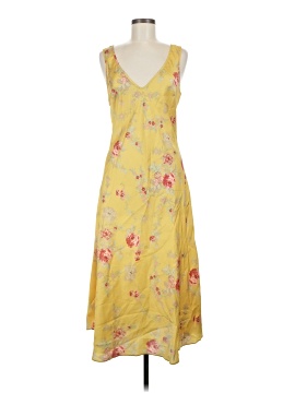 Urban Outfitters Casual Dress (view 1)