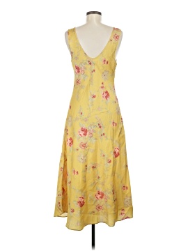 Urban Outfitters Casual Dress (view 2)