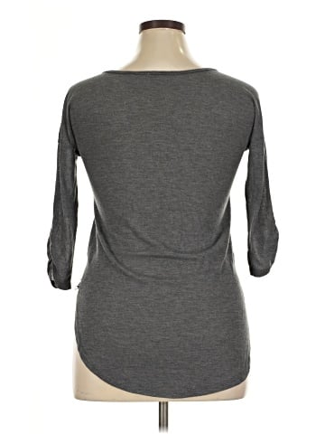 Charlotte Russe 3/4 Sleeve Top (view 2)