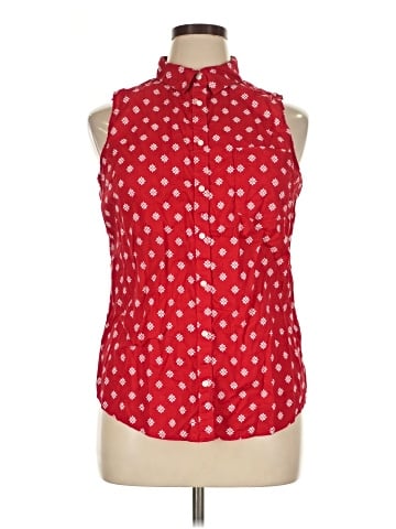 St. John's Bay Tank Top (view 1)