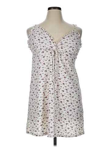 No Boundaries Casual Dress (view 1)