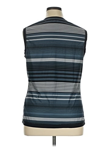 Nike Sleeveless T-Shirt (view 2)