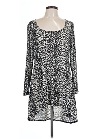The Pyramid Collection Casual Dress (view 1)