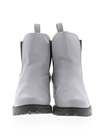 Journee Collection Ankle Boots (view 2)