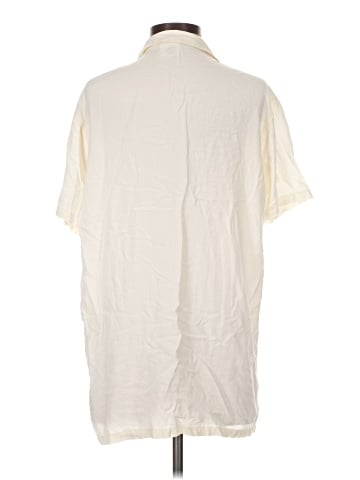 Peanuts Short Sleeve Button-Down Shirt (view 2)