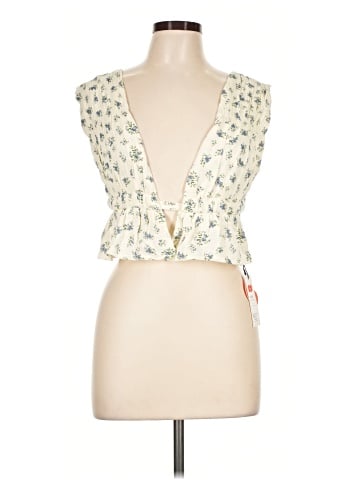 Closet Sleeveless Blouse (view 1)