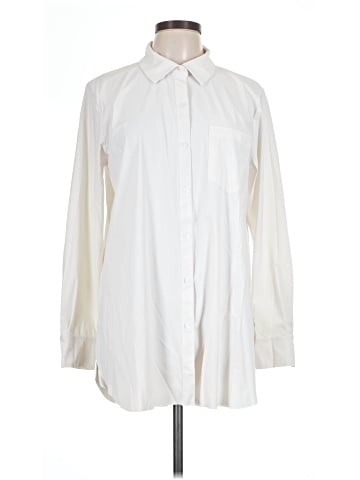 Lyssé Long Sleeve Button-Down Shirt (view 1)