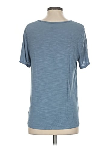 Old Navy Short Sleeve T-Shirt (view 2)