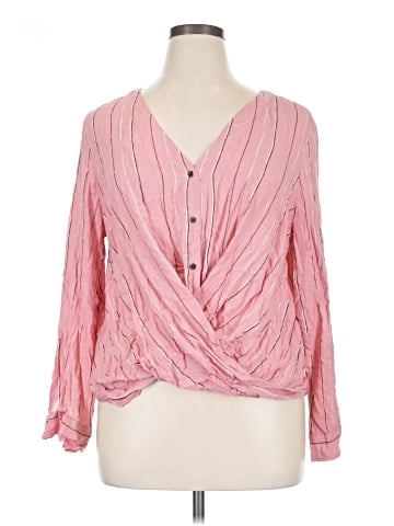 a.n.a. A New Approach Long Sleeve Blouse (view 1)
