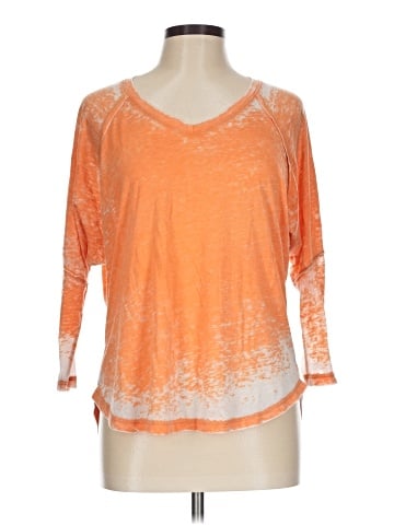 Mystree 3/4 Sleeve T-Shirt (view 1)