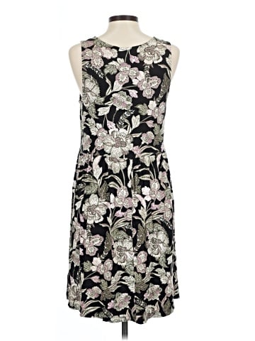 Old Navy Casual Dress (view 2)
