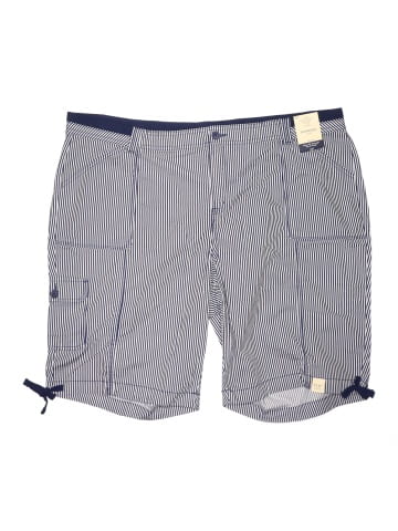 St. John's Bay Cargo Shorts (view 1)