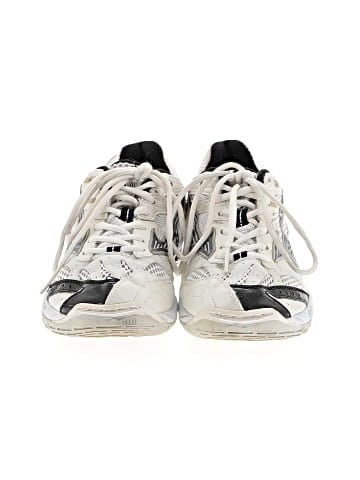 Mizuno Sneakers (view 2)