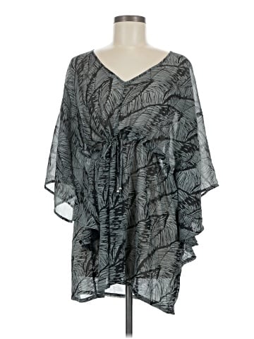 Portocruz Poncho (view 1)
