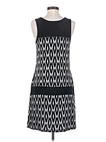 Karen Kane Sleeveless Top (view 2)