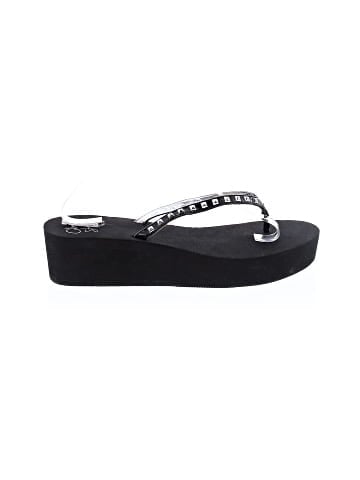 Unbranded Wedges (view 1)
