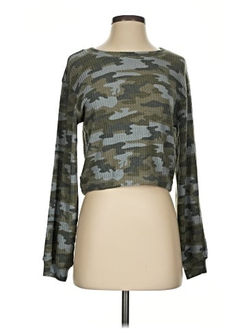 BB Dakota Long Sleeve T-Shirt (view 1)