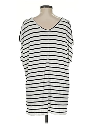 H by Bordeaux Short Sleeve T-Shirt (view 2)