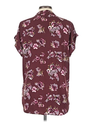Pleione Short Sleeve Blouse (view 2)
