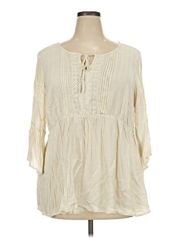 Torrid 3/4 Sleeve Blouse (view 1)