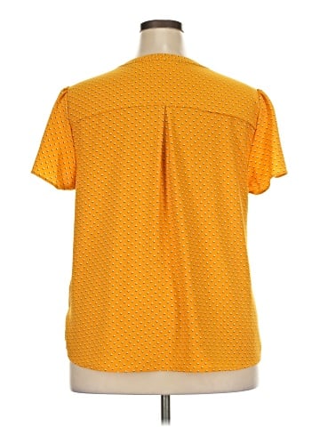 Hilary Radley Short Sleeve Blouse (view 2)