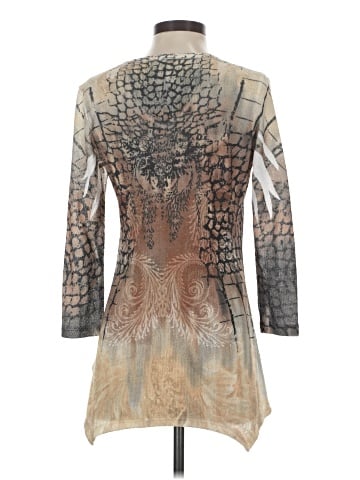 Reba 3/4 Sleeve Top (view 2)