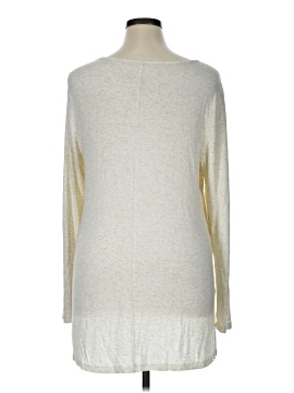 LIVI Long Sleeve T-Shirt (view 2)