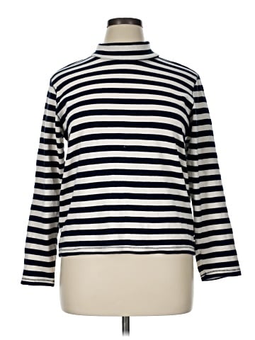 Liz Claiborne Long Sleeve Turtleneck (view 1)