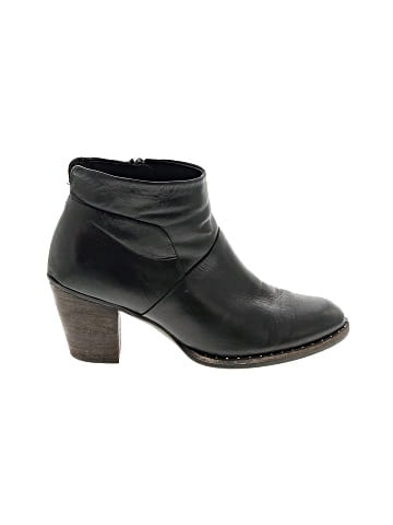 Paul Green Ankle Boots (view 1)