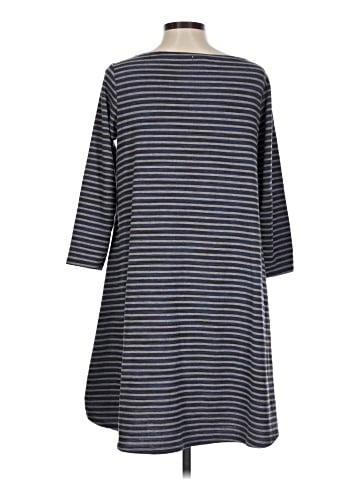 Thyme and Honey Casual Dress (view 2)